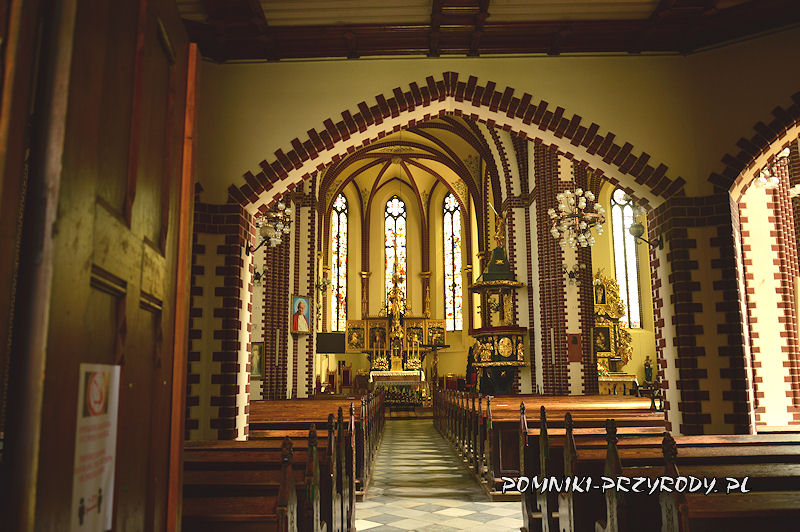 wnętrze kościoła parafialnego w Sycowie