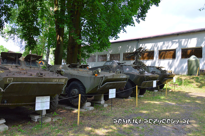 Lubuskie Muzeum Wojskowe w Drzonowie - wystawa wozów bojowych